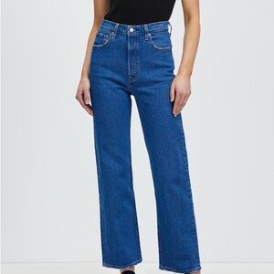 Levi’s Ribcage Straight Ankle Jeans